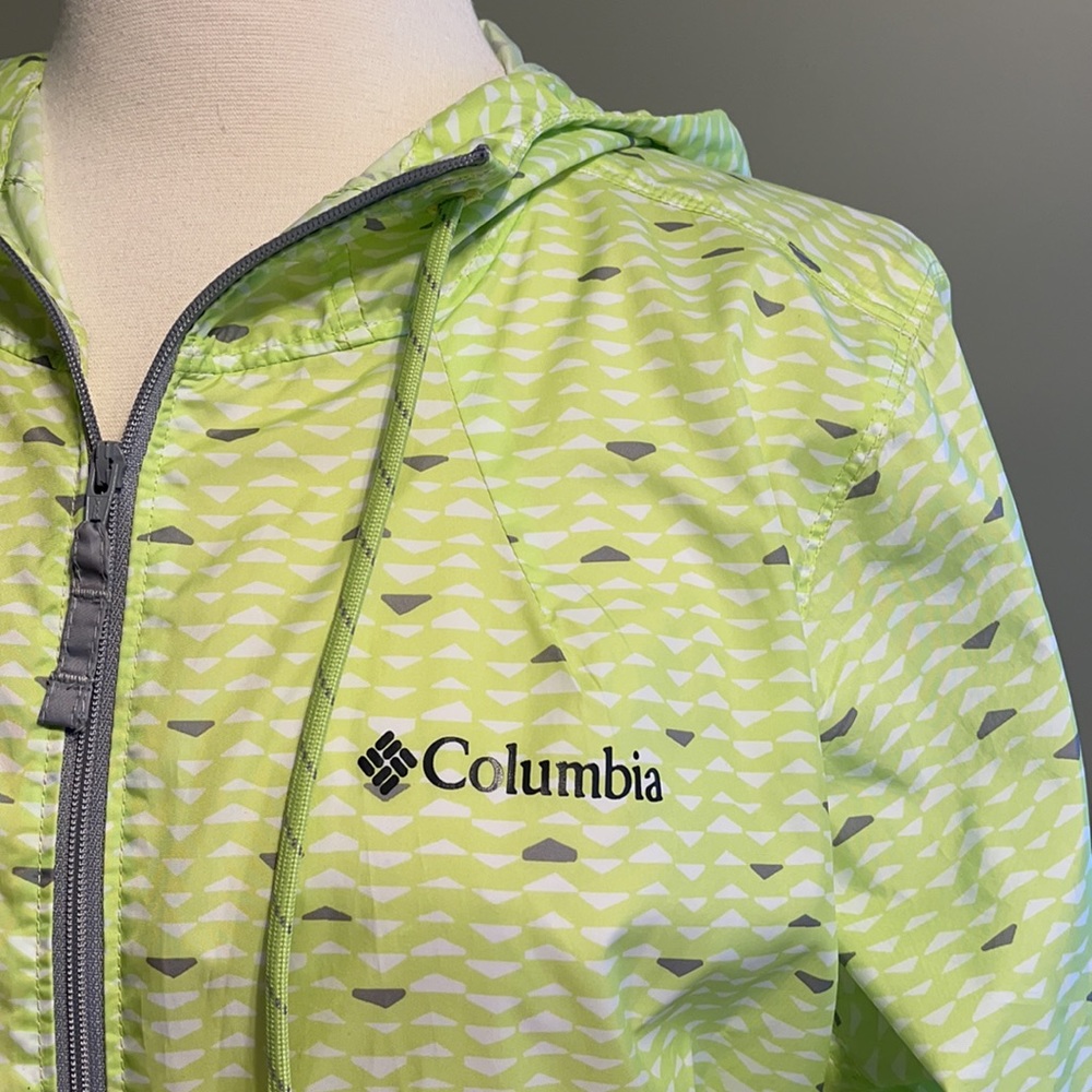 Women’s Small Columbia Green Triangle Lightweight Zip-Up Windbreaker Jacket - Picture 4 of 9